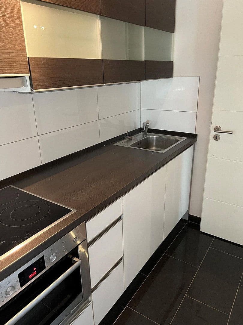 Prenájom bytu 1-izbový 39 m², Niddablick 1, Bad Vilbel, Hesensko Prenájom bytu 1-izbový 39 m², Niddablick 1, Bad Vilbel, Hesensko