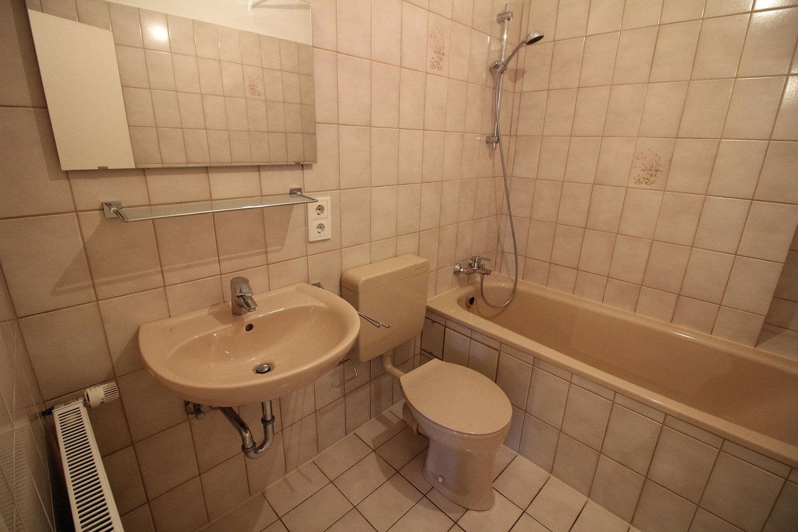 Prenájom bytu 2-izbový 55 m², Dortmund, Severné Porýnie - Westfálsko Prenájom bytu 2-izbový 55 m², Dortmund, Severné Porýnie - Westfálsko
