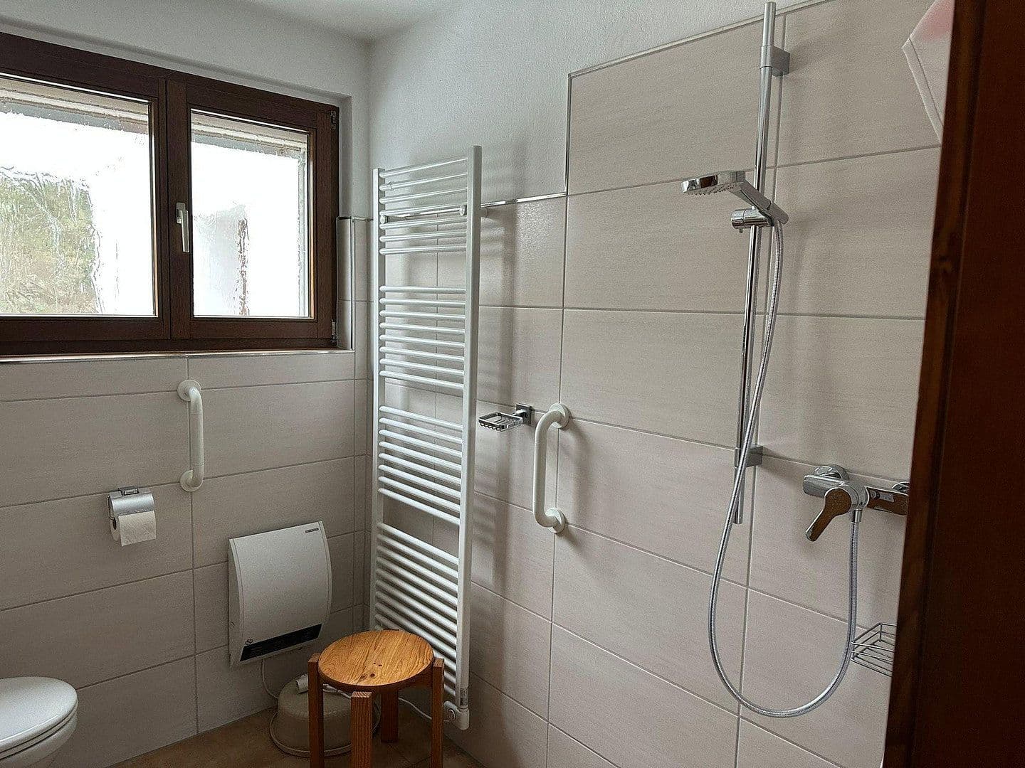 Predaj domu 188 m², pozemok 380 m², Hauptstr.16, Wimbach, Porýnie-Falcko Predaj domu 188 m², pozemok 380 m², Hauptstr.16, Wimbach, Porýnie-Falcko