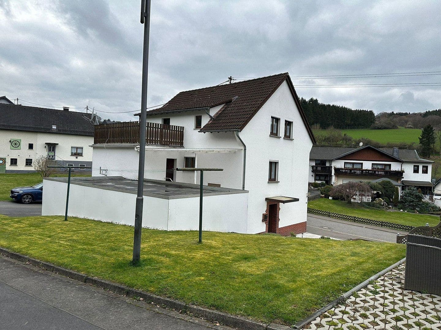 Predaj domu 188 m², pozemok 380 m², Hauptstr.16, Wimbach, Porýnie-Falcko Predaj domu 188 m², pozemok 380 m², Hauptstr.16, Wimbach, Porýnie-Falcko