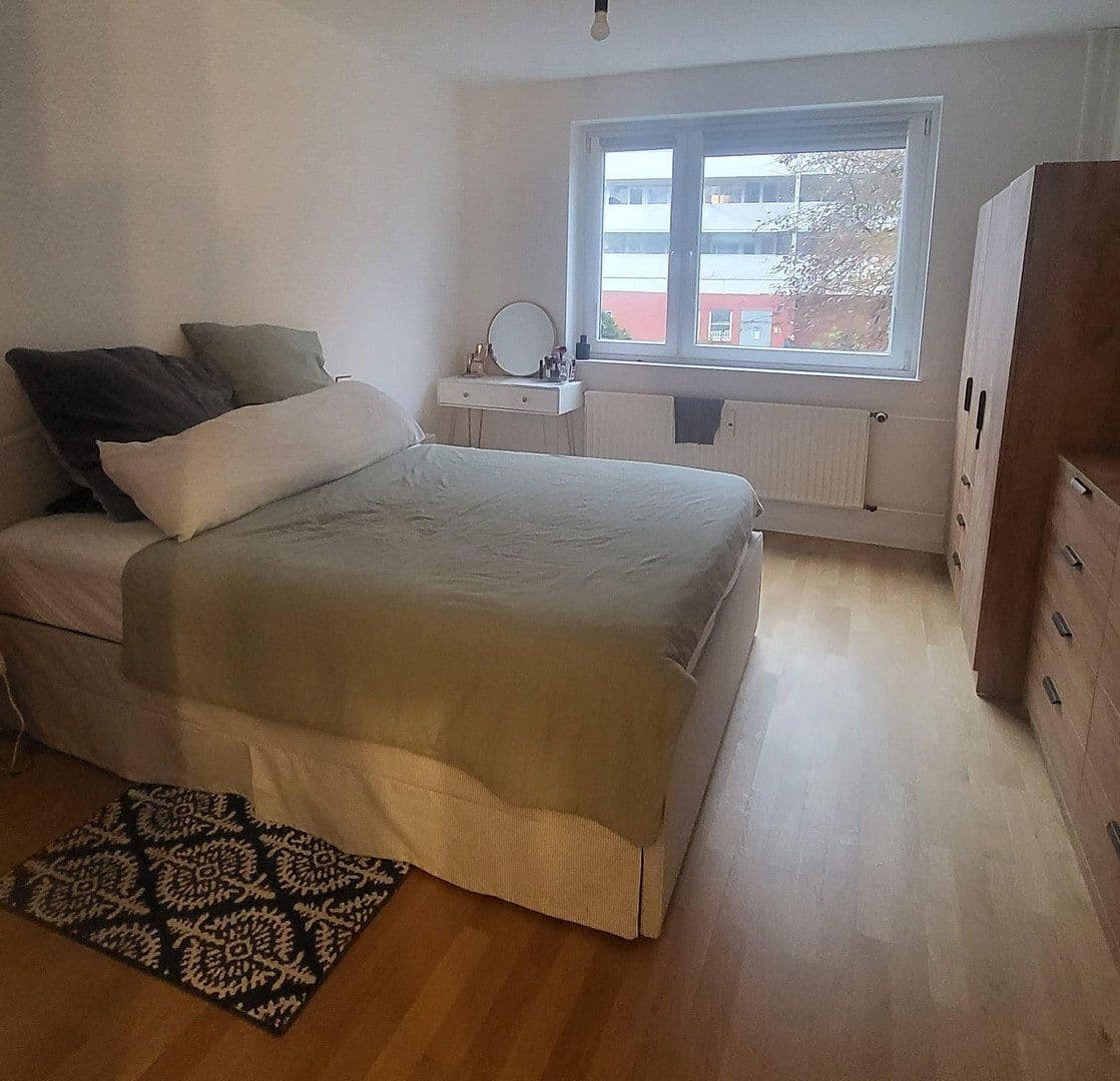 Prenájom bytu 2-izbový 72 m², Hamburg, Hamburg Prenájom bytu 2-izbový 72 m², Hamburg, Hamburg