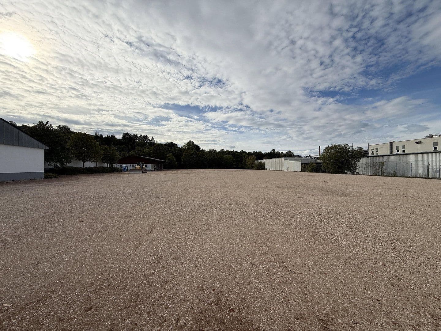 Predaj pozemku 5.643 m², Am Eschenbornrasen 25, Witzenhausen, Hesensko Predaj pozemku 5.643 m², Am Eschenbornrasen 25, Witzenhausen, Hesensko