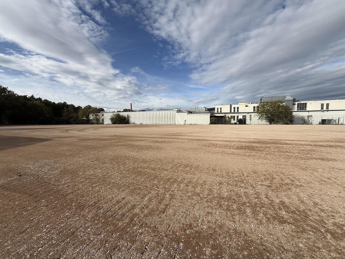 Predaj pozemku 5.643 m², Am Eschenbornrasen 25, Witzenhausen, Hesensko Predaj pozemku 5.643 m², Am Eschenbornrasen 25, Witzenhausen, Hesensko