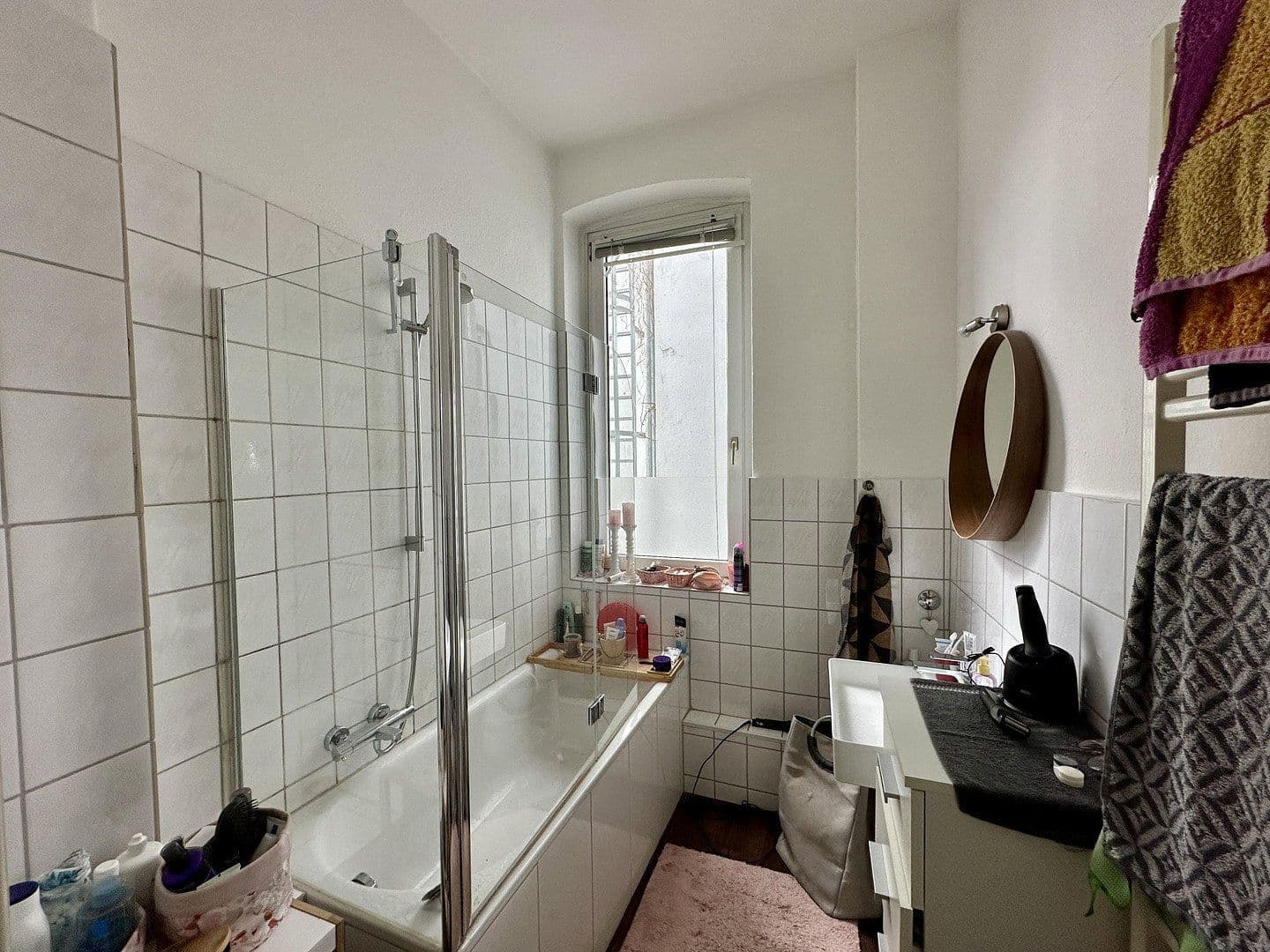 Prenájom bytu 4-izbový 103 m², Uhlandstraße, Osnabrück, Dolné Sasko Prenájom bytu 4-izbový 103 m², Uhlandstraße, Osnabrück, Dolné Sasko