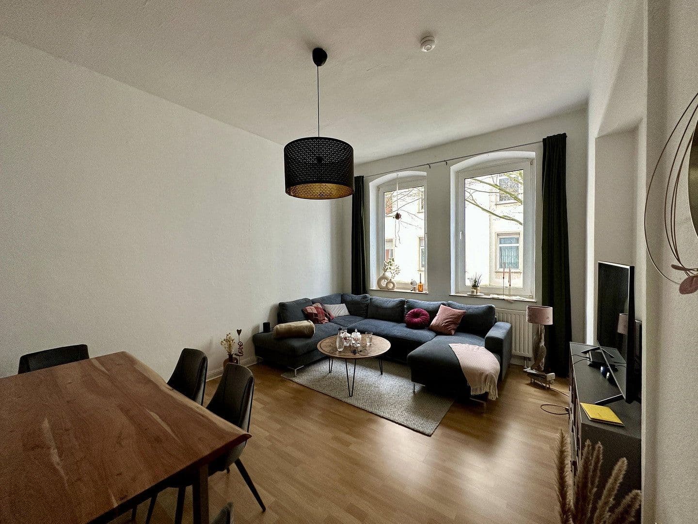 Prenájom bytu 4-izbový 103 m², Uhlandstraße, Osnabrück, Dolné Sasko Prenájom bytu 4-izbový 103 m², Uhlandstraße, Osnabrück, Dolné Sasko