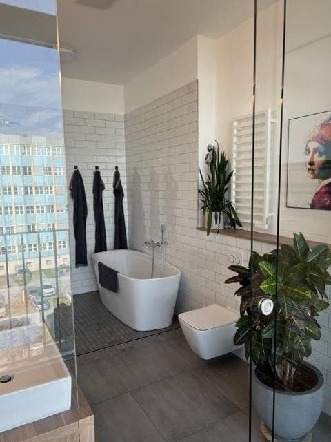 Prenájom bytu 4-izbový 173 m², Gotlindestraße 91a, Berlin, Berlín Prenájom bytu 4-izbový 173 m², Gotlindestraße 91a, Berlin, Berlín