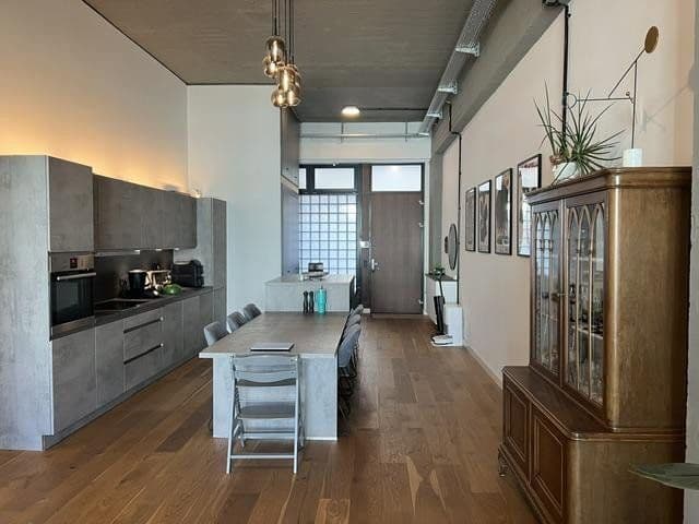 Prenájom bytu 4-izbový 173 m², Gotlindestraße 91a, Berlin, Berlín Prenájom bytu 4-izbový 173 m², Gotlindestraße 91a, Berlin, Berlín
