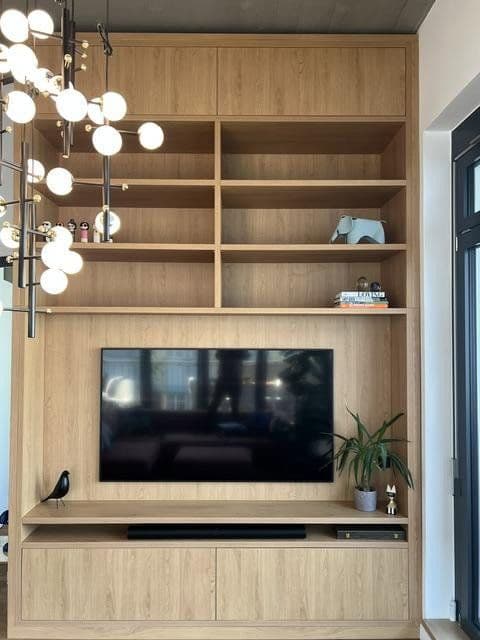 Prenájom bytu 4-izbový 173 m², Gotlindestraße 91a, Berlin, Berlín Prenájom bytu 4-izbový 173 m², Gotlindestraße 91a, Berlin, Berlín