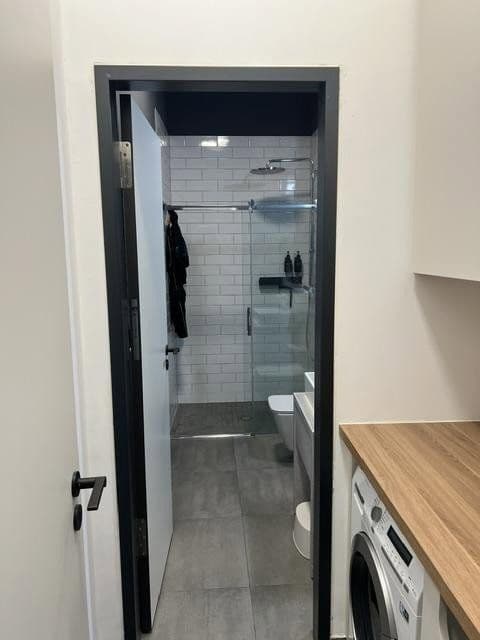 Prenájom bytu 4-izbový 173 m², Gotlindestraße 91a, Berlin, Berlín Prenájom bytu 4-izbový 173 m², Gotlindestraße 91a, Berlin, Berlín