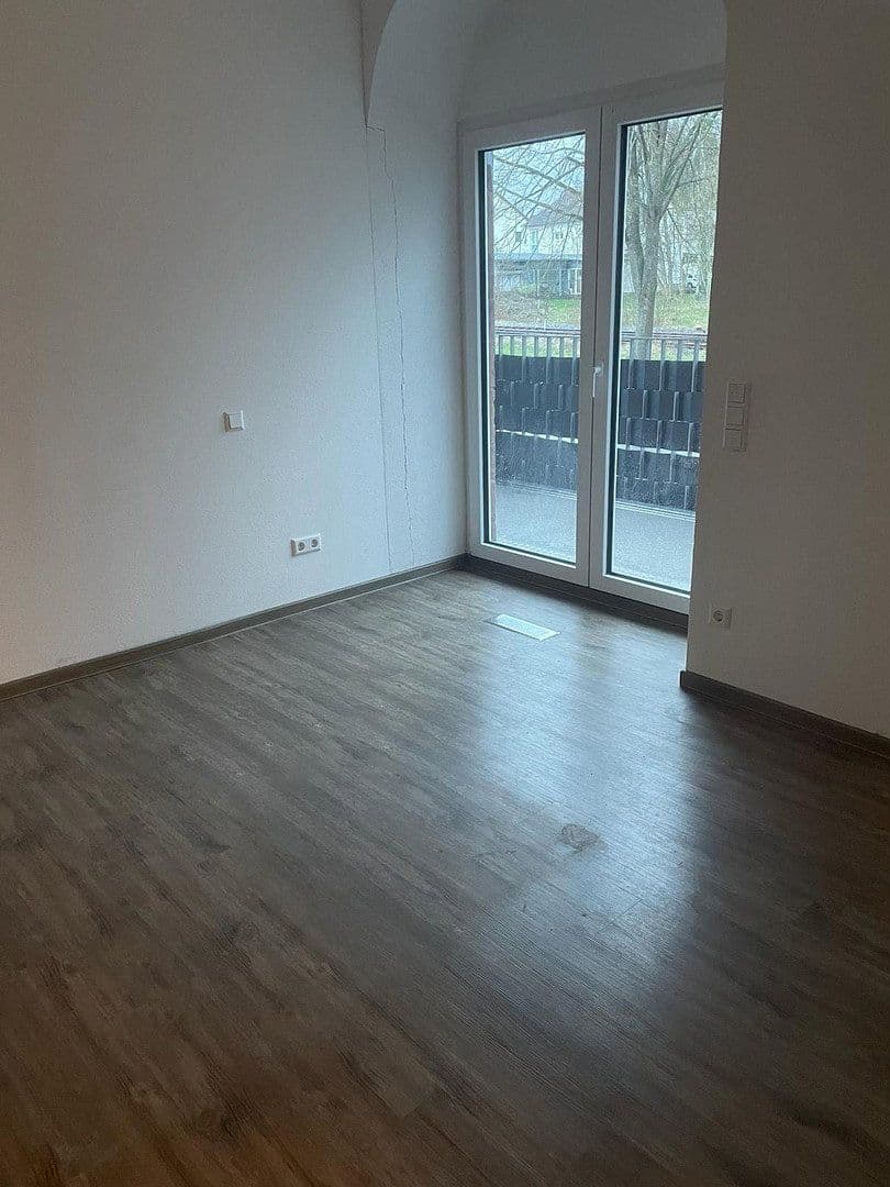 Prenájom bytu 2-izbový 62 m², Walldürn, Bádensko-Wurttembersko Prenájom bytu 2-izbový 62 m², Walldürn, Bádensko-Wurttembersko
