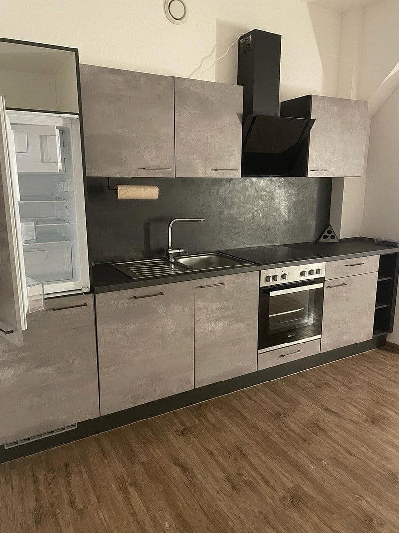 Prenájom bytu 2-izbový 62 m², Walldürn, Bádensko-Wurttembersko Prenájom bytu 2-izbový 62 m², Walldürn, Bádensko-Wurttembersko