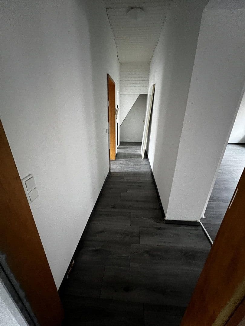 Predaj domu 200 m², pozemok 407 m², Kölner Straße 22, Mönchengladbach, Severné Porýnie - Westfálsko Predaj domu 200 m², pozemok 407 m², Kölner Straße 22, Mönchengladbach, Severné Porýnie - Westfálsko