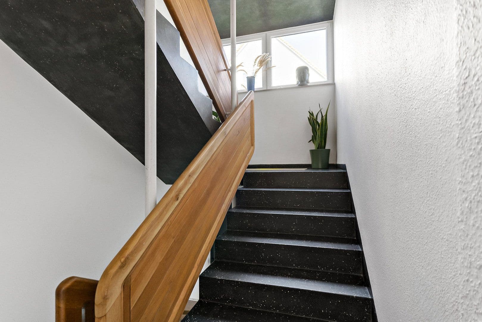 Predaj bytu 5-izbový 142 m², Saarbrücken, Sársko Predaj bytu 5-izbový 142 m², Saarbrücken, Sársko