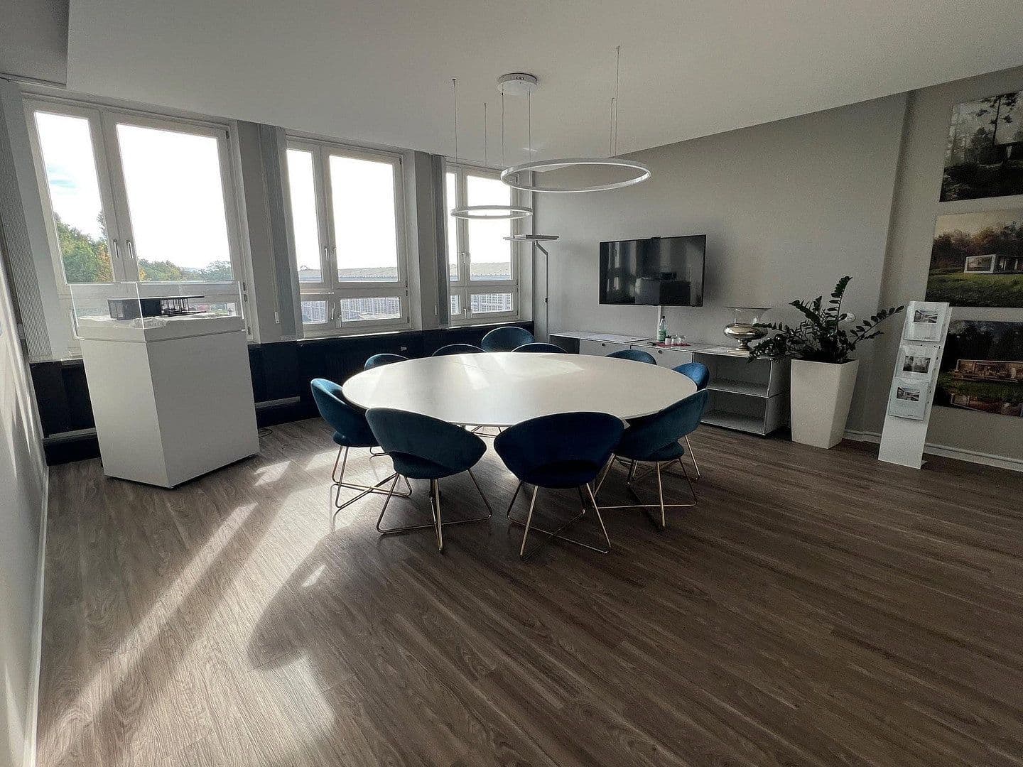 Prenájom kancelárie 251 m², Königsbrücker Straße 96, Dresden, Sasko Prenájom kancelárie 251 m², Königsbrücker Straße 96, Dresden, Sasko