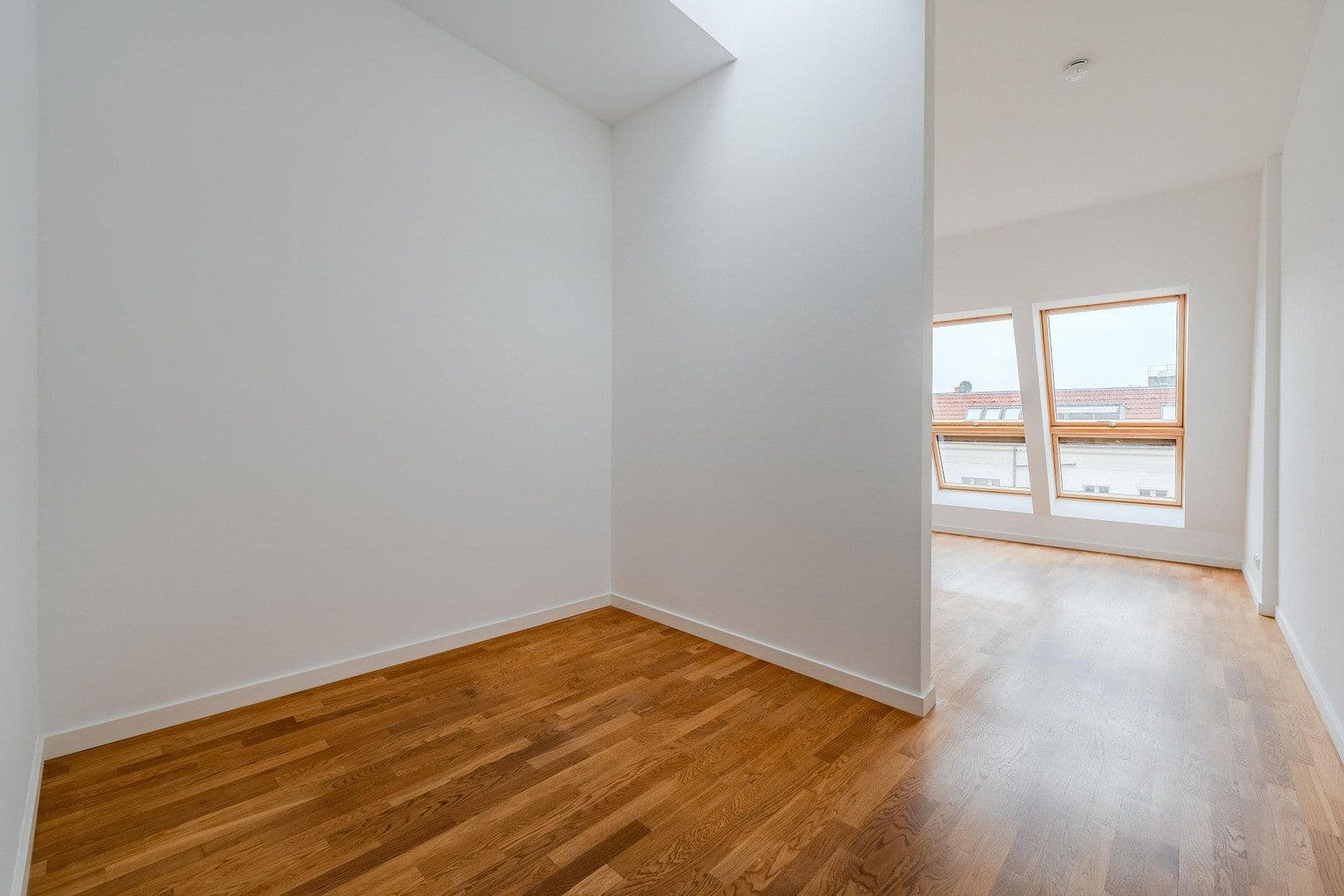 Predaj bytu 7-izbový 286 m², Gabriel Max Str 15a, Berlin, Berlín Predaj bytu 7-izbový 286 m², Gabriel Max Str 15a, Berlin, Berlín