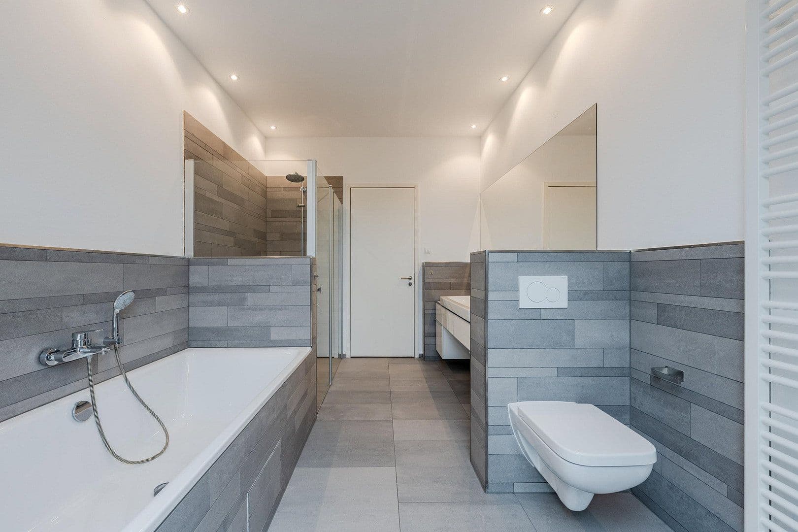 Predaj bytu 7-izbový 286 m², Gabriel Max Str 15a, Berlin, Berlín Predaj bytu 7-izbový 286 m², Gabriel Max Str 15a, Berlin, Berlín