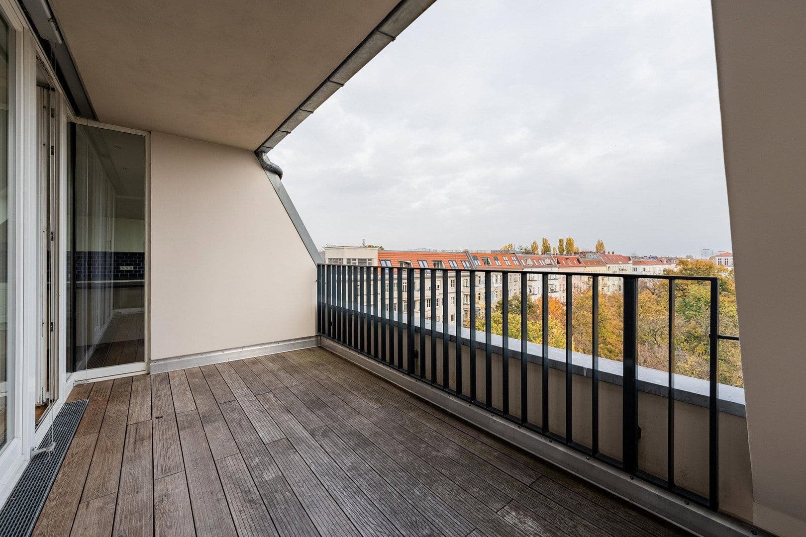 Predaj bytu 7-izbový 286 m², Gabriel Max Str 15a, Berlin, Berlín Predaj bytu 7-izbový 286 m², Gabriel Max Str 15a, Berlin, Berlín