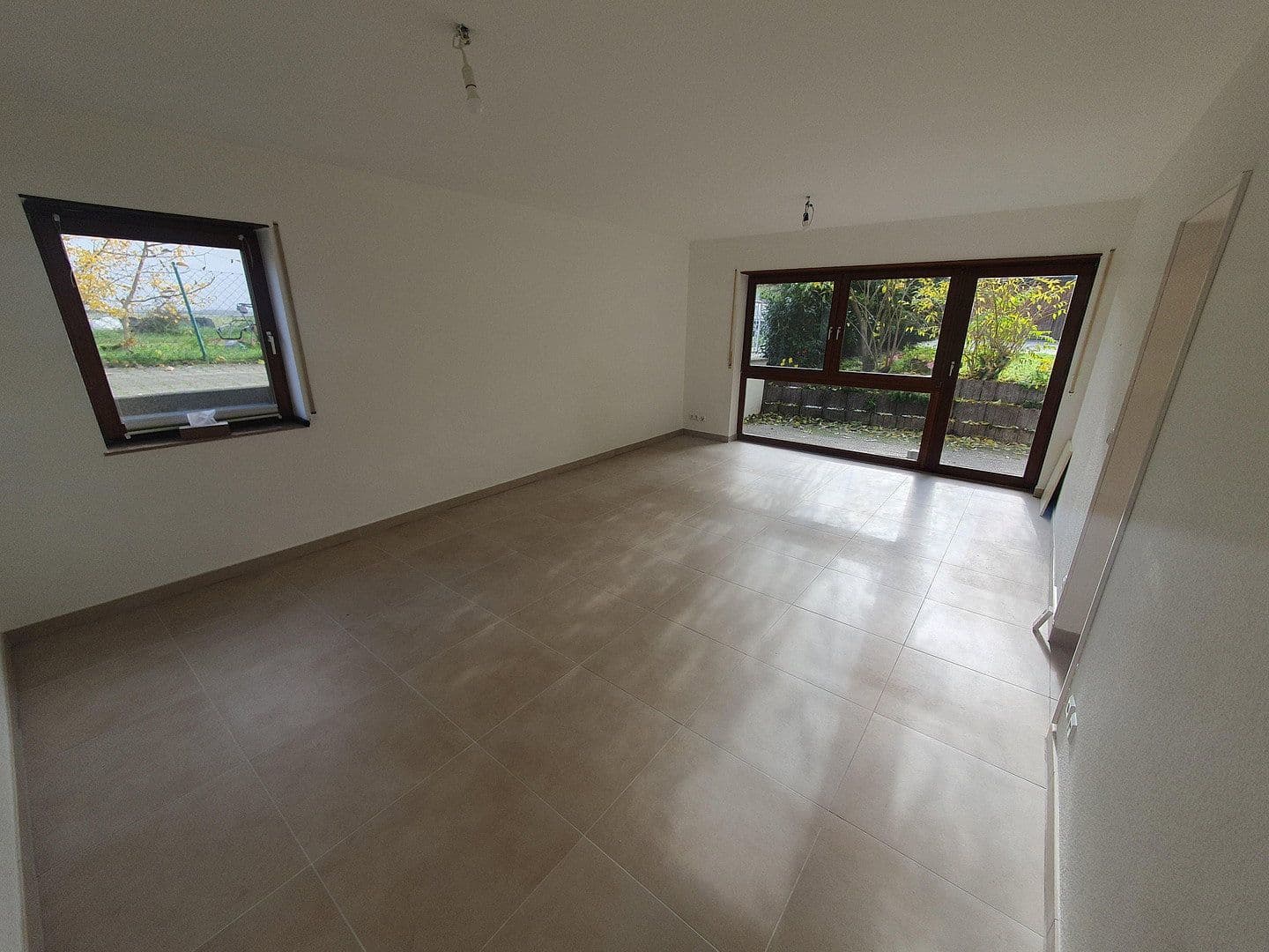 Prenájom bytu 2-izbový 68 m², Am Langen Sand 13, Schwetzingen, Bádensko-Wurttembersko Prenájom bytu 2-izbový 68 m², Am Langen Sand 13, Schwetzingen, Bádensko-Wurttembersko