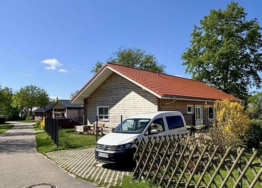 Predaj domu 100 m², pozemok 500 m², Erfde, Šlezvicko-Holštajnsko Predaj domu 100 m², pozemok 500 m², Erfde, Šlezvicko-Holštajnsko