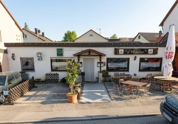 Predaj domu 155 m², pozemok 300 m², Kernen im Remstal, Bádensko-Wurttembersko Predaj domu 155 m², pozemok 300 m², Kernen im Remstal, Bádensko-Wurttembersko