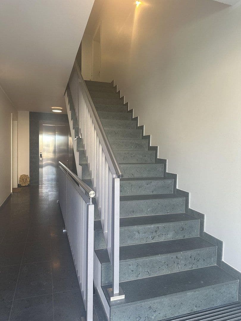 Predaj domu 440 m², pozemok 762 m², Bochum, Severné Porýnie - Westfálsko Predaj domu 440 m², pozemok 762 m², Bochum, Severné Porýnie - Westfálsko