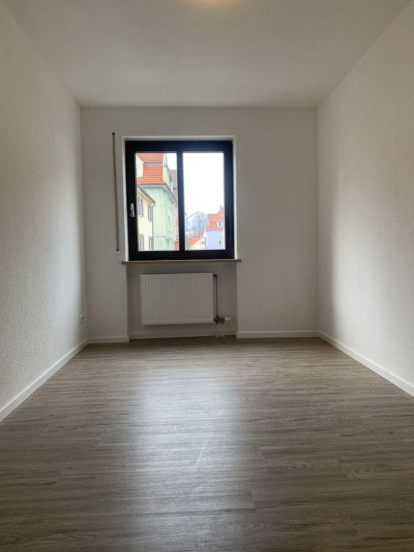 Prenájom bytu 3-izbový 76 m², Luitpoldstraße 21, Augsburg, Bavorsko Prenájom bytu 3-izbový 76 m², Luitpoldstraße 21, Augsburg, Bavorsko