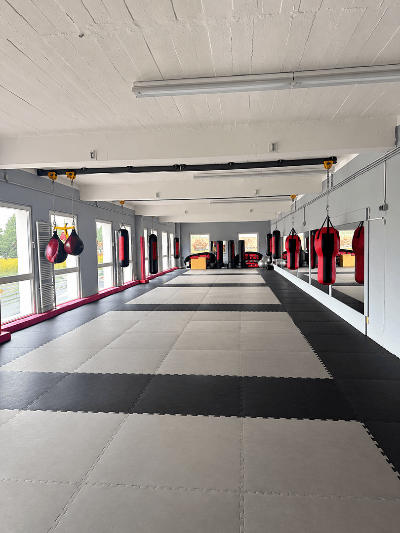 Prenájom rekreačného objektu 300 m², Mengederstraße 78, Lünen, Severné Porýnie - Westfálsko Prenájom rekreačného objektu 300 m², Mengederstraße 78, Lünen, Severné Porýnie - Westfálsko