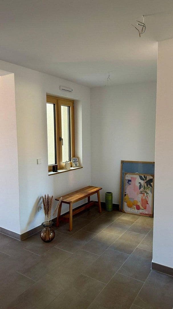 Prenájom bytu 3-izbový 82 m², Bruchsal, Bádensko-Wurttembersko Prenájom bytu 3-izbový 82 m², Bruchsal, Bádensko-Wurttembersko