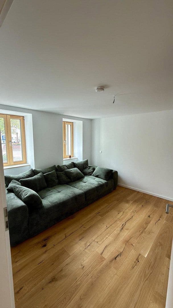 Prenájom bytu 3-izbový 82 m², Bruchsal, Bádensko-Wurttembersko Prenájom bytu 3-izbový 82 m², Bruchsal, Bádensko-Wurttembersko