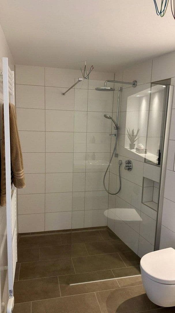 Prenájom bytu 3-izbový 82 m², Bruchsal, Bádensko-Wurttembersko Prenájom bytu 3-izbový 82 m², Bruchsal, Bádensko-Wurttembersko