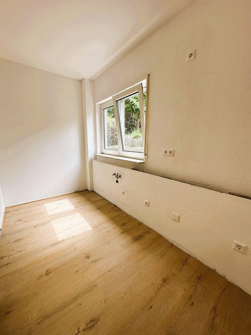 Predaj bytu 2-izbový 50 m², Östringen, Bádensko-Wurttembersko Predaj bytu 2-izbový 50 m², Östringen, Bádensko-Wurttembersko