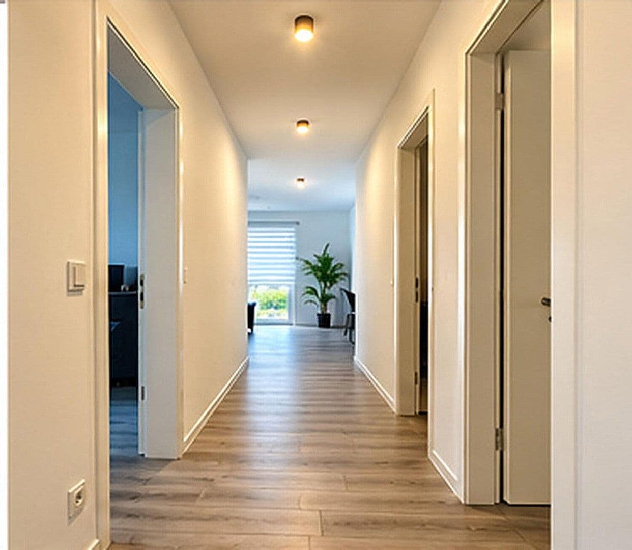 Prenájom bytu 3-izbový 106 m², Broicherstraße 27, Mönchengladbach, Severné Porýnie - Westfálsko Prenájom bytu 3-izbový 106 m², Broicherstraße 27, Mönchengladbach, Severné Porýnie - Westfálsko