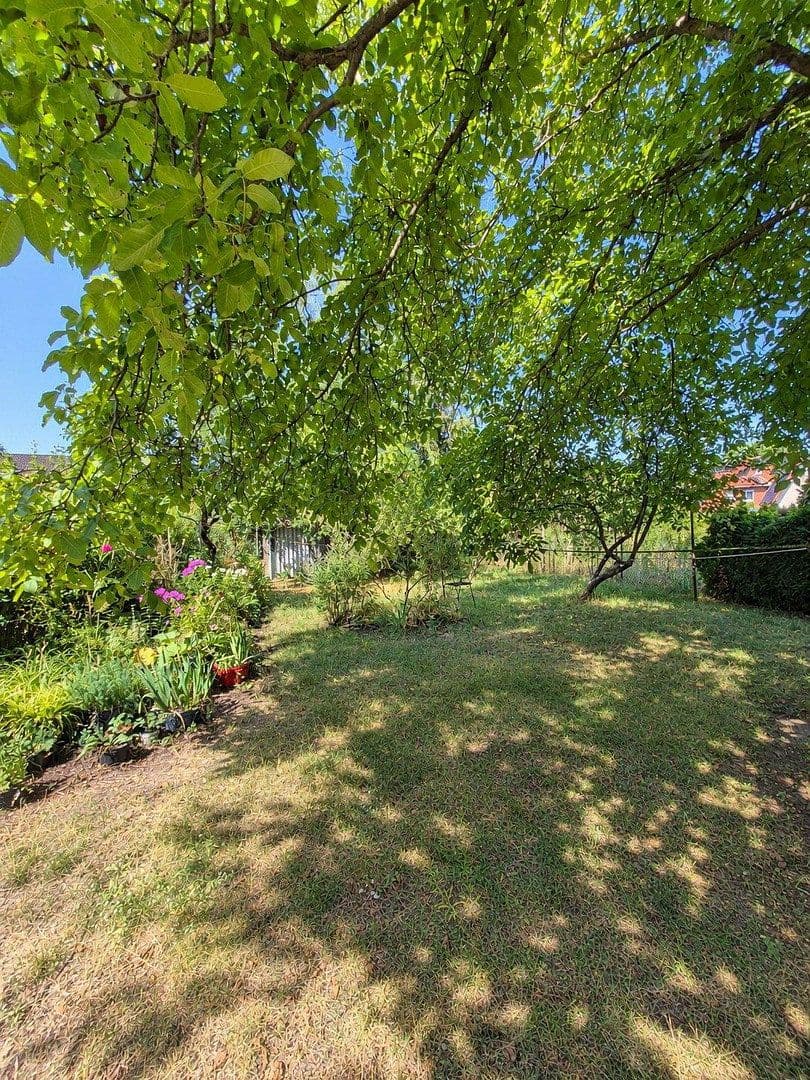 Predaj pozemku 1.983 m², Berlin, Berlín Predaj pozemku 1.983 m², Berlin, Berlín