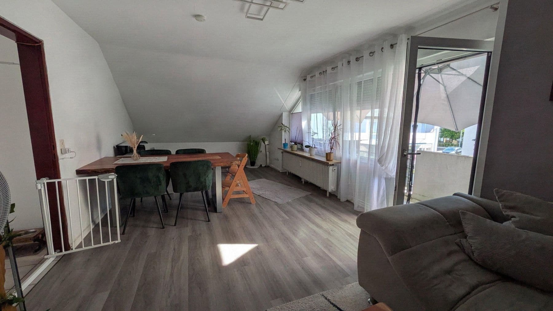 Predaj bytu 3-izbový 66 m², Bernhardusstr. 12, Ehrenkirchen, Bádensko-Wurttembersko Predaj bytu 3-izbový 66 m², Bernhardusstr. 12, Ehrenkirchen, Bádensko-Wurttembersko