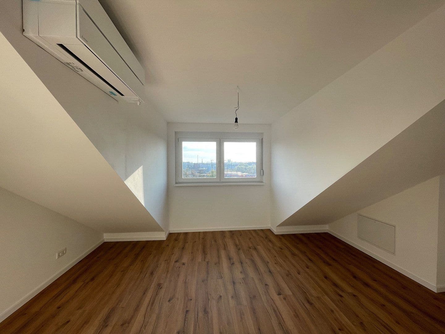 Prenájom bytu 3-izbový 85 m², Stromerstr. 1/1A, Nürnberg, Bavorsko Prenájom bytu 3-izbový 85 m², Stromerstr. 1/1A, Nürnberg, Bavorsko