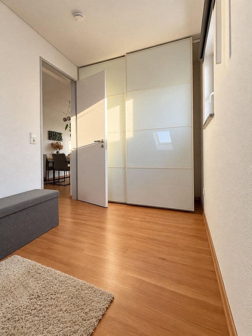 Prenájom bytu 3-izbový 67 m², Hannover, Dolné Sasko Prenájom bytu 3-izbový 67 m², Hannover, Dolné Sasko