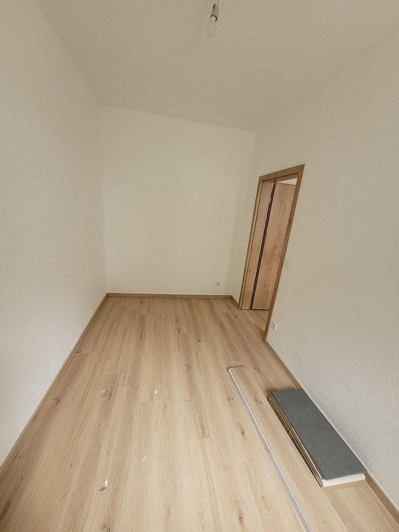 Prenájom bytu 2-izbový 40 m², Gröbener Schulstraße 6, Teuchern, Sasko-Anhaltsko Prenájom bytu 2-izbový 40 m², Gröbener Schulstraße 6, Teuchern, Sasko-Anhaltsko