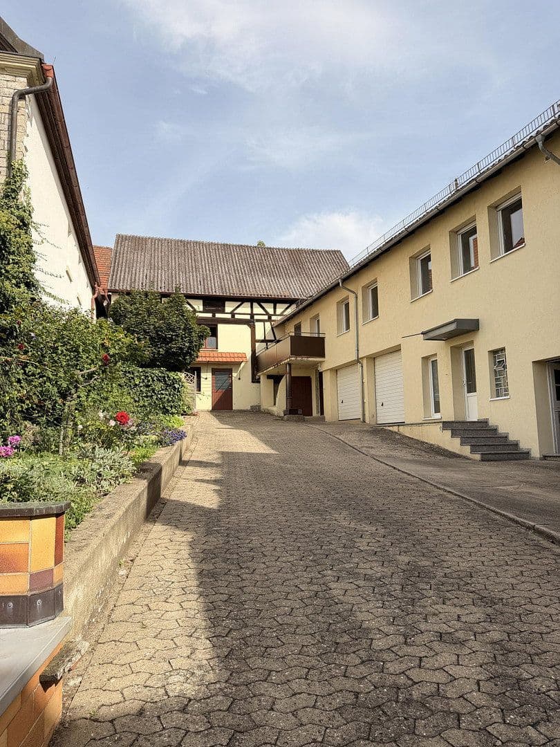 Prenájom bytu 3-izbový 112 m², Schonungen, Bavorsko Prenájom bytu 3-izbový 112 m², Schonungen, Bavorsko