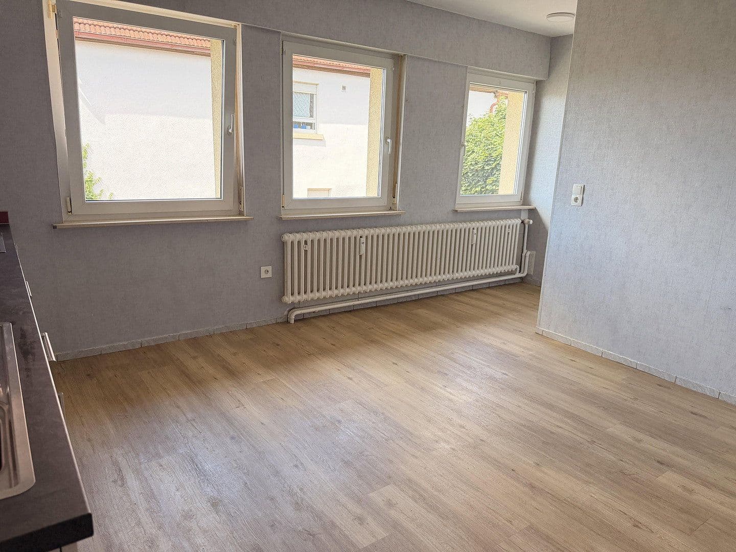 Prenájom bytu 3-izbový 112 m², Schonungen, Bavorsko Prenájom bytu 3-izbový 112 m², Schonungen, Bavorsko