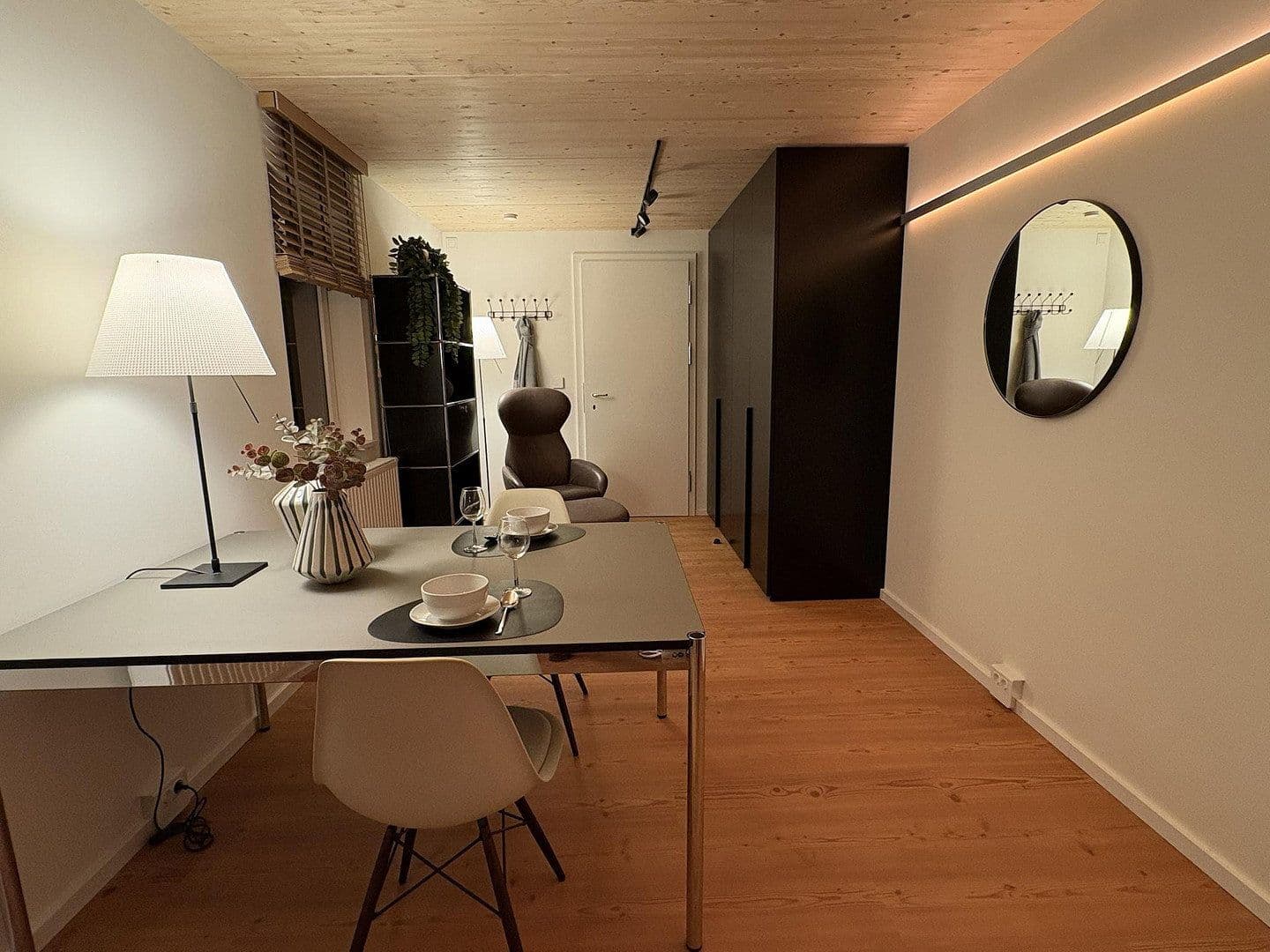Prenájom bytu 1-izbový 28 m², Friedrichstraße 3, Erlangen, Bavorsko Prenájom bytu 1-izbový 28 m², Friedrichstraße 3, Erlangen, Bavorsko