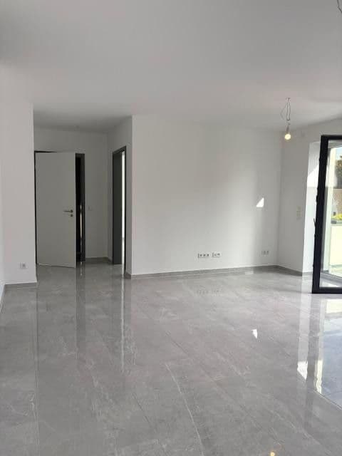Prenájom domu 65 m², pozemok 848 m², Melle, Dolné Sasko Prenájom domu 65 m², pozemok 848 m², Melle, Dolné Sasko