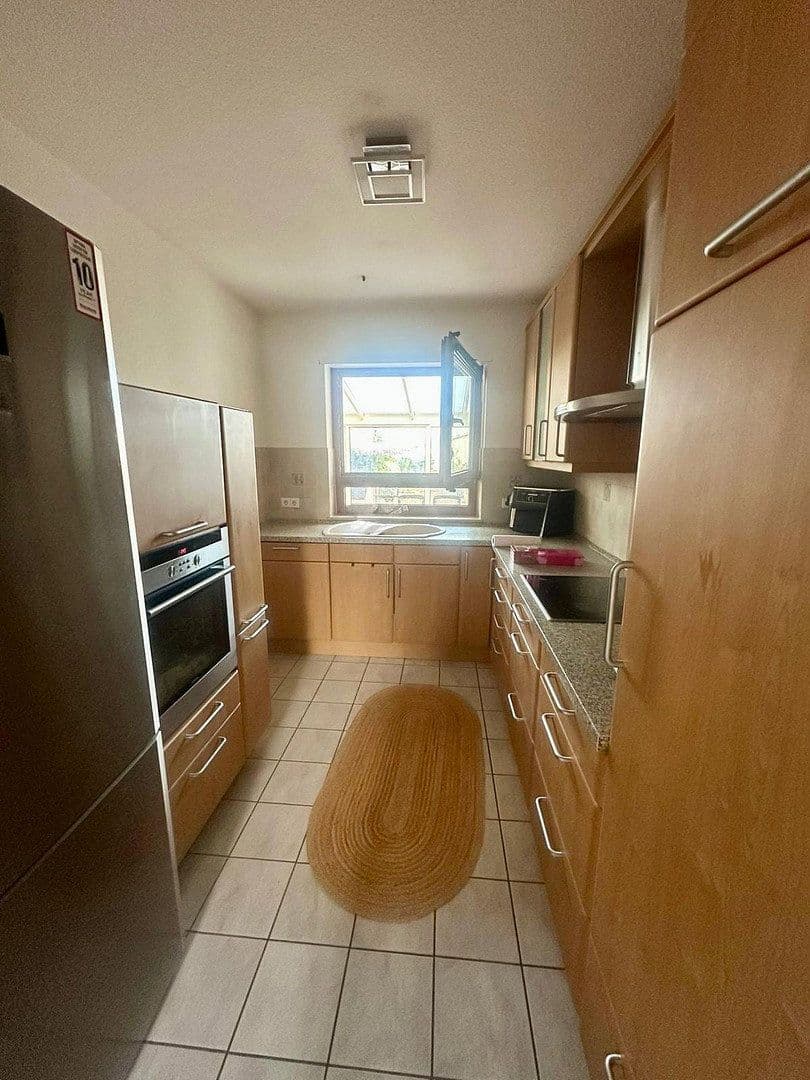 Prenájom domu 130 m², pozemok 250 m², Ludwigshafen am Rhein, Porýnie-Falcko Prenájom domu 130 m², pozemok 250 m², Ludwigshafen am Rhein, Porýnie-Falcko