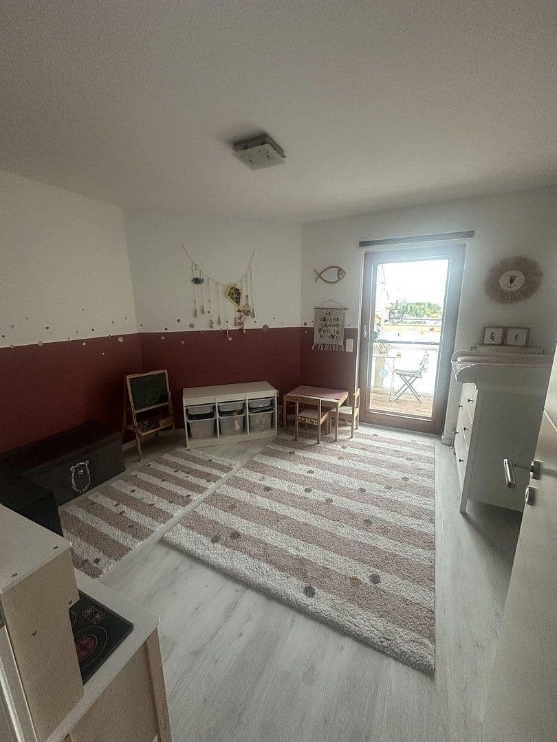 Prenájom domu 130 m², pozemok 250 m², Ludwigshafen am Rhein, Porýnie-Falcko Prenájom domu 130 m², pozemok 250 m², Ludwigshafen am Rhein, Porýnie-Falcko