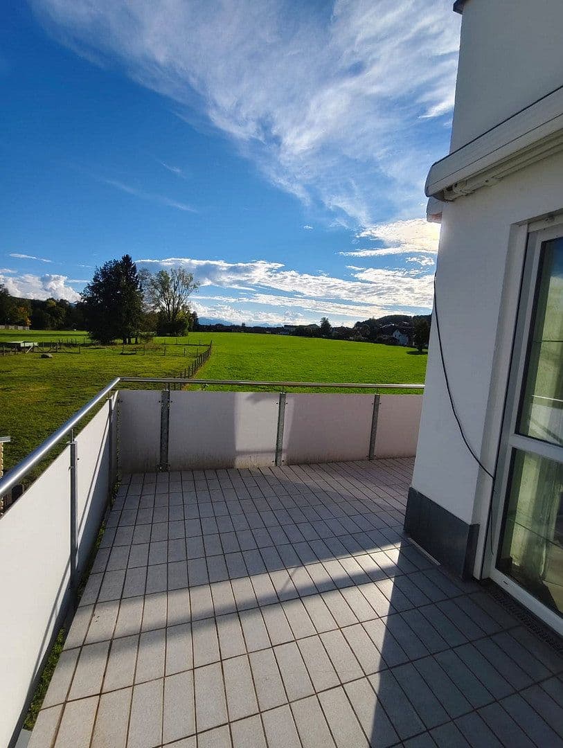 Prenájom bytu 3-izbový 80 m², Peiting, Bavorsko Prenájom bytu 3-izbový 80 m², Peiting, Bavorsko