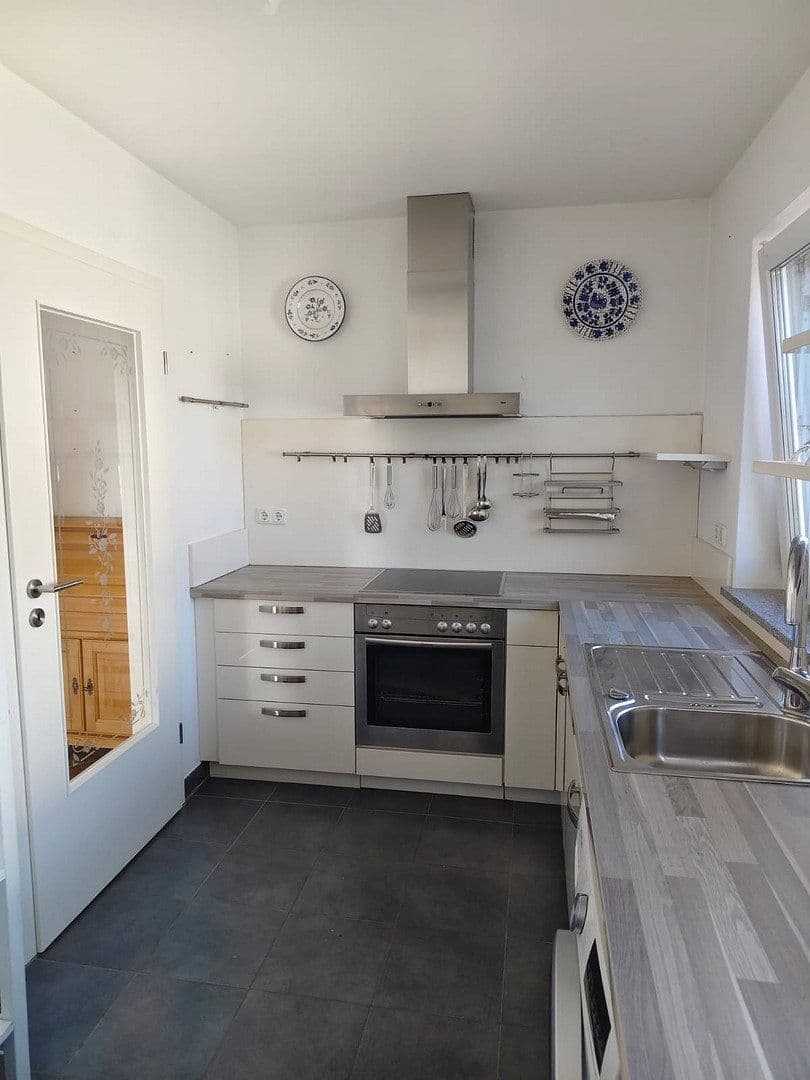 Prenájom bytu 3-izbový 80 m², Peiting, Bavorsko Prenájom bytu 3-izbový 80 m², Peiting, Bavorsko