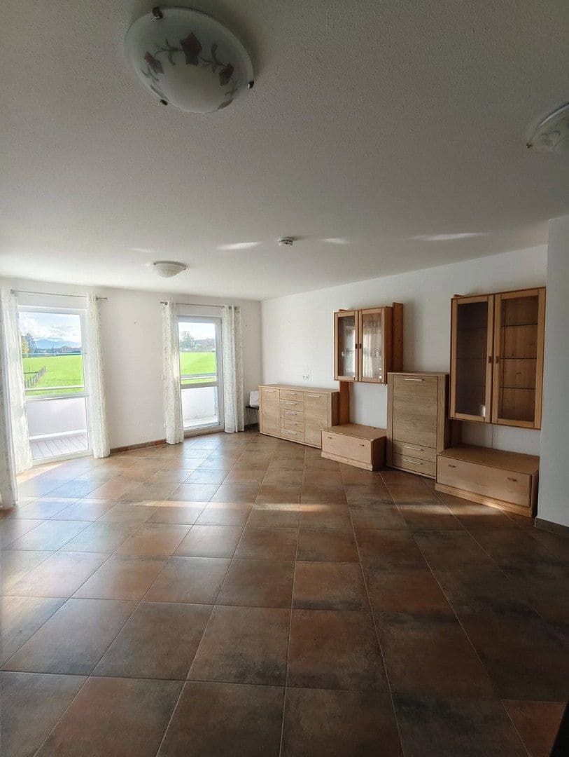 Prenájom bytu 3-izbový 80 m², Peiting, Bavorsko Prenájom bytu 3-izbový 80 m², Peiting, Bavorsko