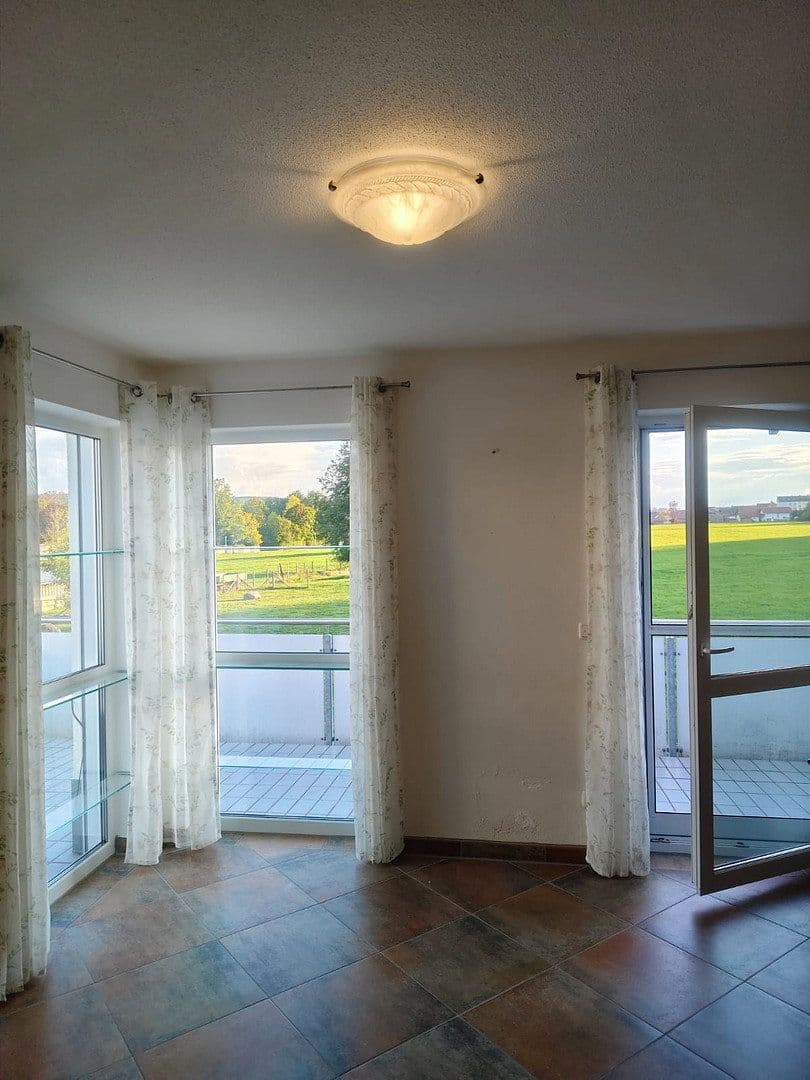 Prenájom bytu 3-izbový 80 m², Peiting, Bavorsko Prenájom bytu 3-izbový 80 m², Peiting, Bavorsko