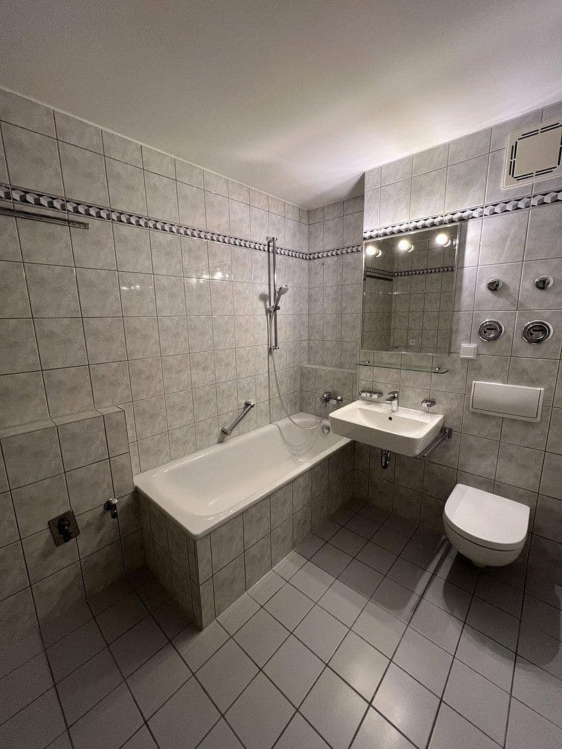 Prenájom bytu 2-izbový 57 m², Pählstraße 12, München, Bavorsko Prenájom bytu 2-izbový 57 m², Pählstraße 12, München, Bavorsko