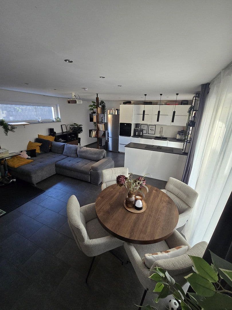 Predaj bytu 4-izbový 113 m², Dietenhofen, Bavorsko Predaj bytu 4-izbový 113 m², Dietenhofen, Bavorsko