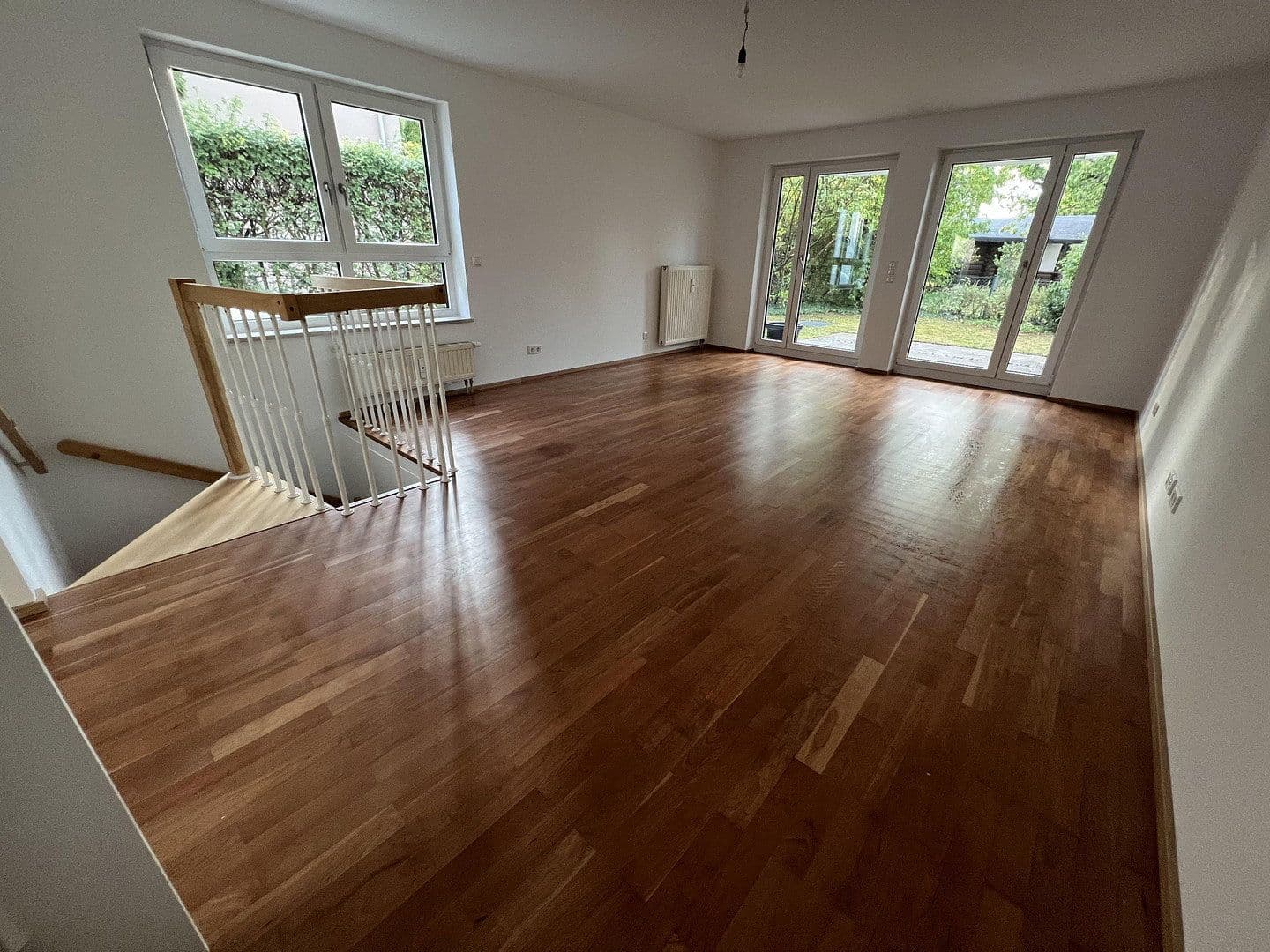 Prenájom bytu 3-izbový 87 m², Unterbrunner Str. 12, München, Bavorsko Prenájom bytu 3-izbový 87 m², Unterbrunner Str. 12, München, Bavorsko